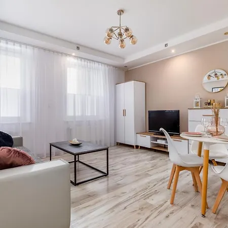 Apartment Apartament Z Antresola Przy Parku Zdrojowym By Renters *