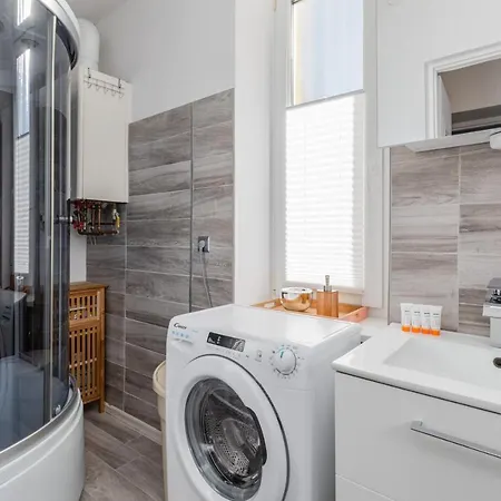 Apartament Z Antresola Przy Parku Zdrojowym By Renters