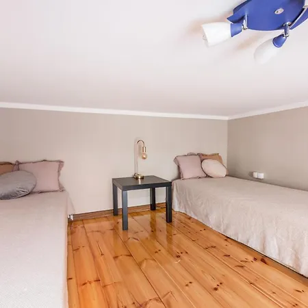 Apartament Z Antresola Przy Parku Zdrojowym By Renters Apartment Swinoujscie