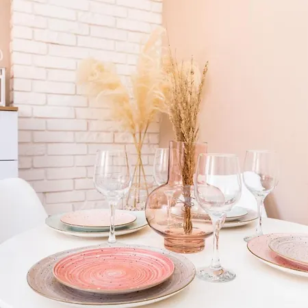 Apartament Z Antresola Przy Parku Zdrojowym By Renters Apartment