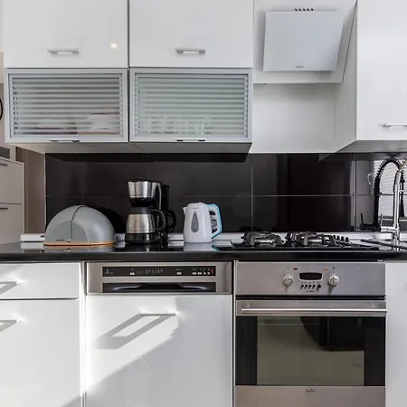 Apartament Z Antresola Przy Parku Zdrojowym By Renters